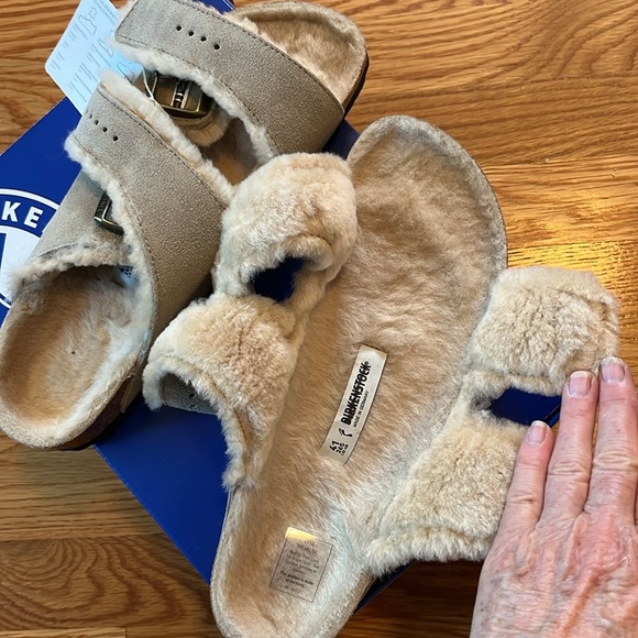 Birkenstock Arizona Shearling Suede Leather Sandal Size 10 New in Box - Picture 16 of 17